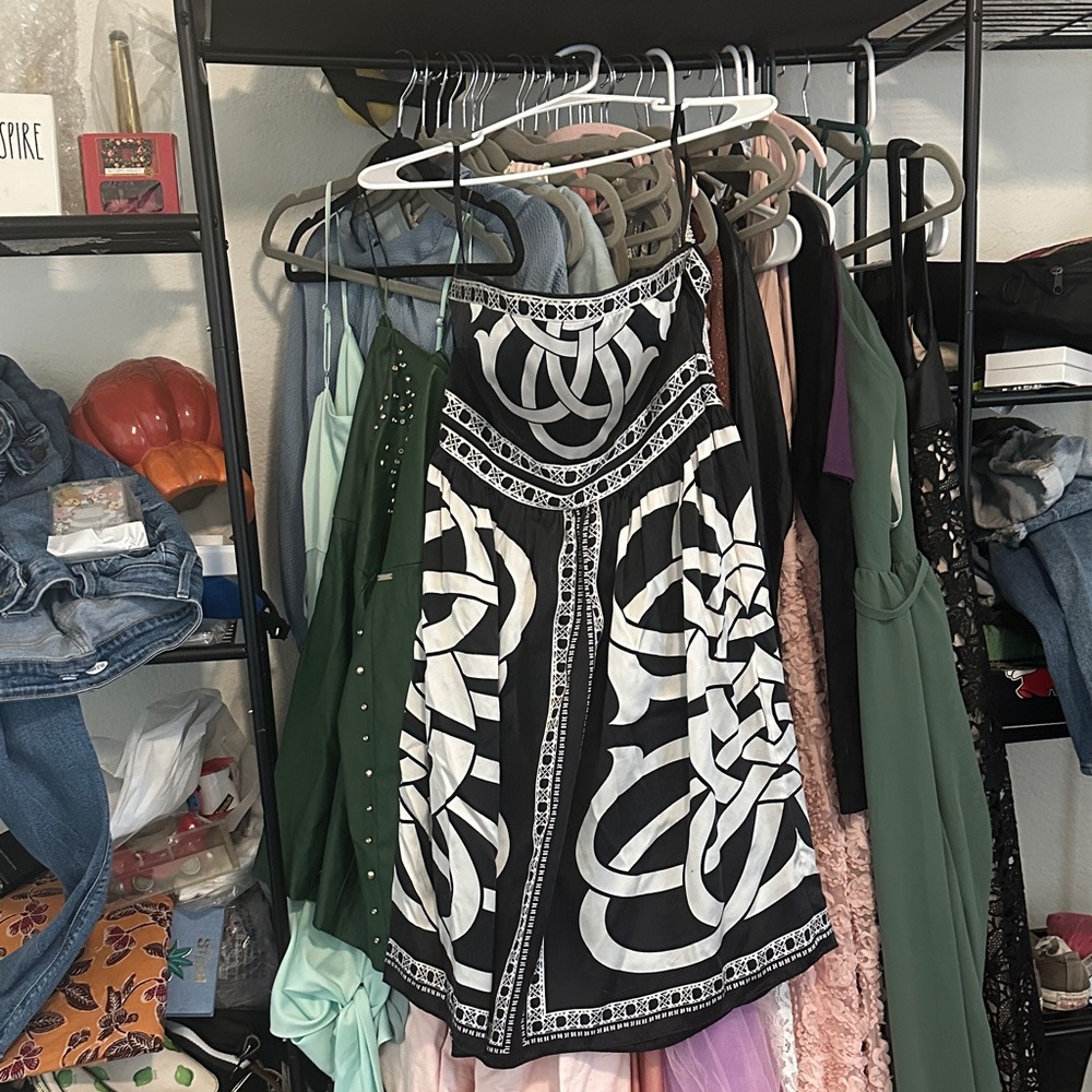 Black House White Market Black and White Patterned Dress